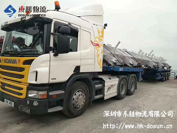 中港工程車，工程車運輸，工程車到香港物流，香港工程車，香港工程往返車，香港工程車運輸價格